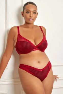 Featured Products -POUR MOI Sales 273131 20220121170800