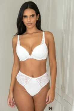 Ooo La La High-Waist Brazilian - White 9 Ooo La La High-Waist Brazilian - White -POUR MOI Sales 314401 20230417131400