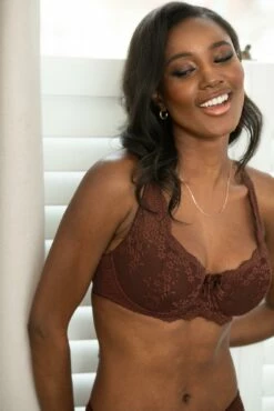 Flora Lightly Padded Underwired Bra - Chocolate 8 Flora Lightly Padded Underwired Bra - Chocolate -POUR MOI Sales 318080 20230608164300